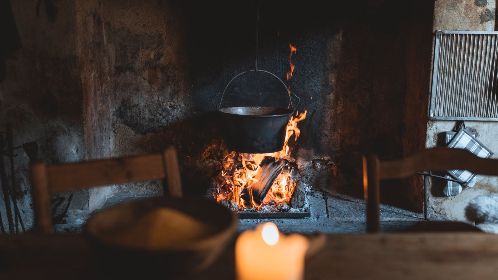 Cucinare sul fuoco vivo alla Cà Vegia – Val Rovana, Ticino autentico